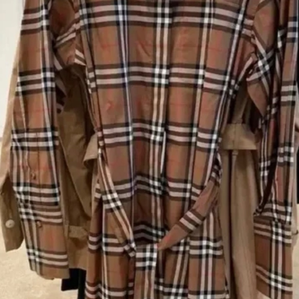 Burberry Shirt Dress NWT - Picture 3 of 3